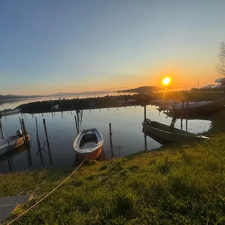 Lägenhet Nido Sul Trasimeno